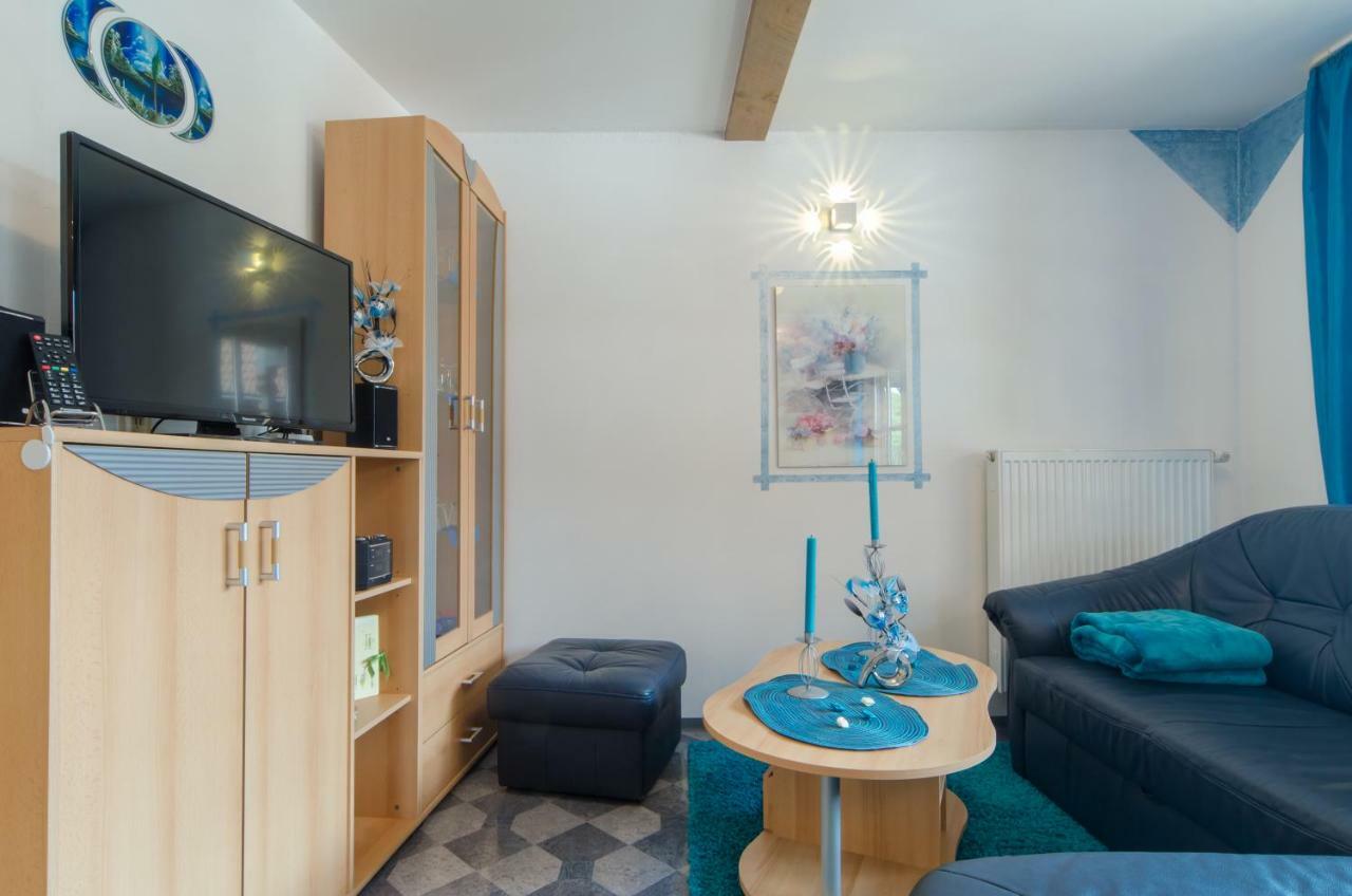 Ferienwohnung Haus Sonnenschein Goessweinstein Exterior foto